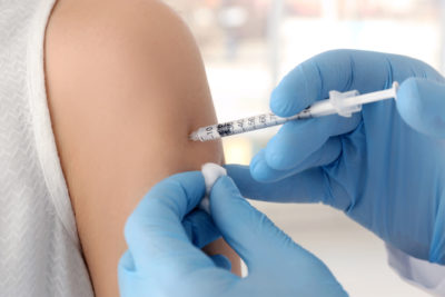 Vaccini anti COVID-19 in farmacia? Alcuni passi verso un piano vincente